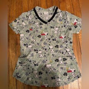 Snoopy Scrub Top Small